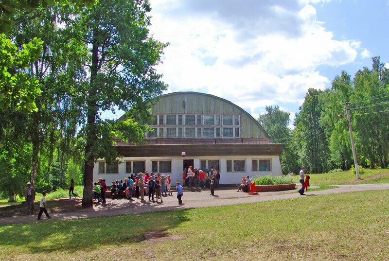 Лагерь чехова в башкирии. Альшеевский район лагерь чехова. Дом музей чехова альшеевский район. Лагерь имени чехова башкирия. Санаторий чехова альшеевский район.