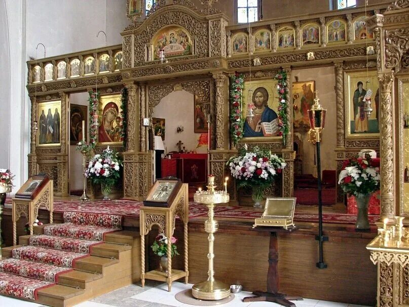 храм смоленской божьей матери в санкт-петербурге. петербург иконы в церкви. церковь смоленской иконы божией матери санкт-петербург. святыни троицкого собора в санкт петербурге. храм владимирской божьей матери в спб.