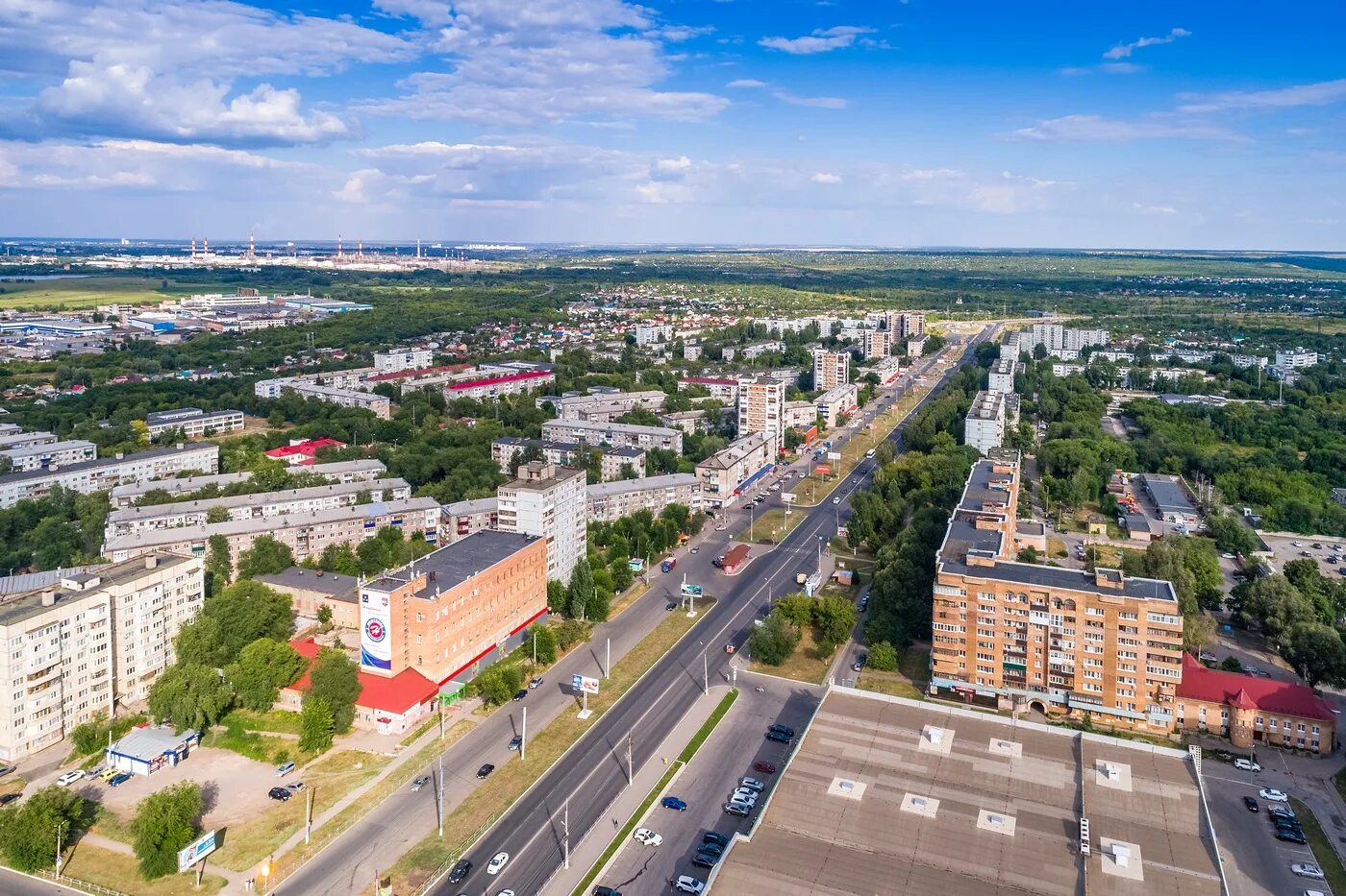 Численность куйбышева. Новокуйбышевск центр города. Город Новокуйбышевск Самарской области. Новокуйбышевск с высоты птичьего полета. Новокуйбышевск Самарская область вид сверху.