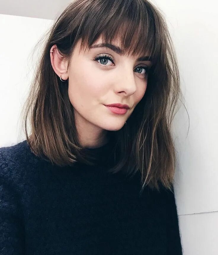 Lady bangs