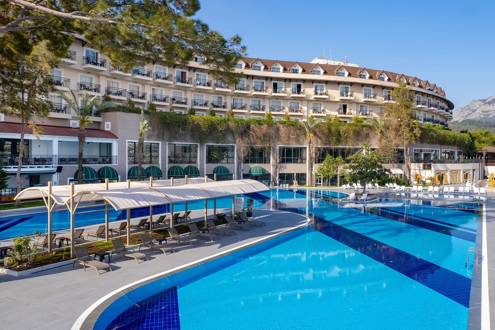 Фото: Amara Luxury Resort, гостиница, Анталья, Кемер, улица Аху-Унал Айсал, 7 - 