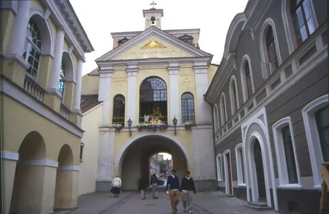 Dawn gate