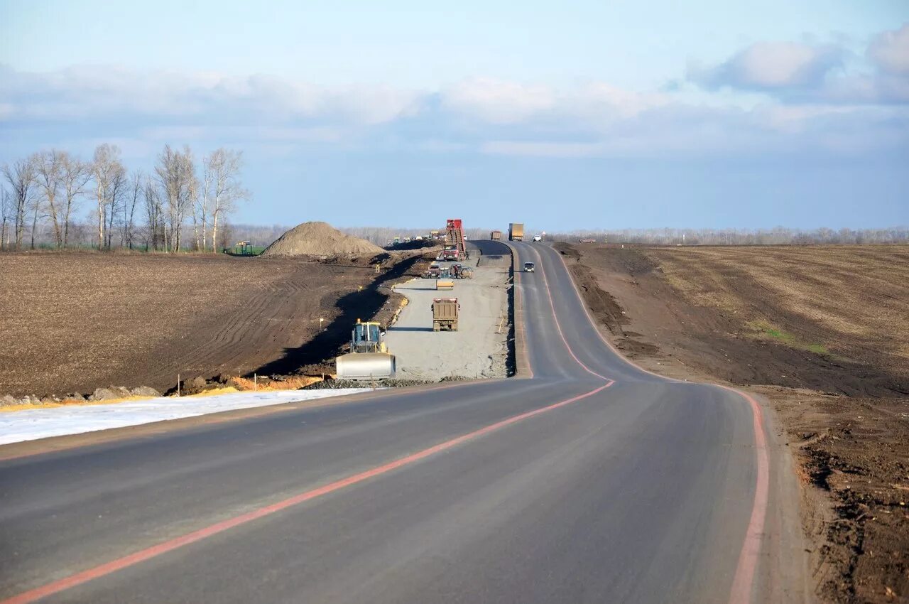 Новая дорога. Дорожное строительство. Дороги Белгородской области. Реконструкция автомобильной дороги.