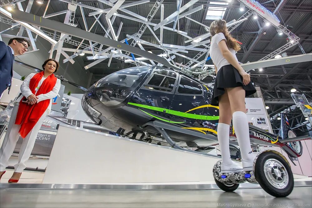 Хели раша. Хели раша 2024. Выставка вертолетов. Выставка хели раша даты монтажа. Helirussia 2021.
