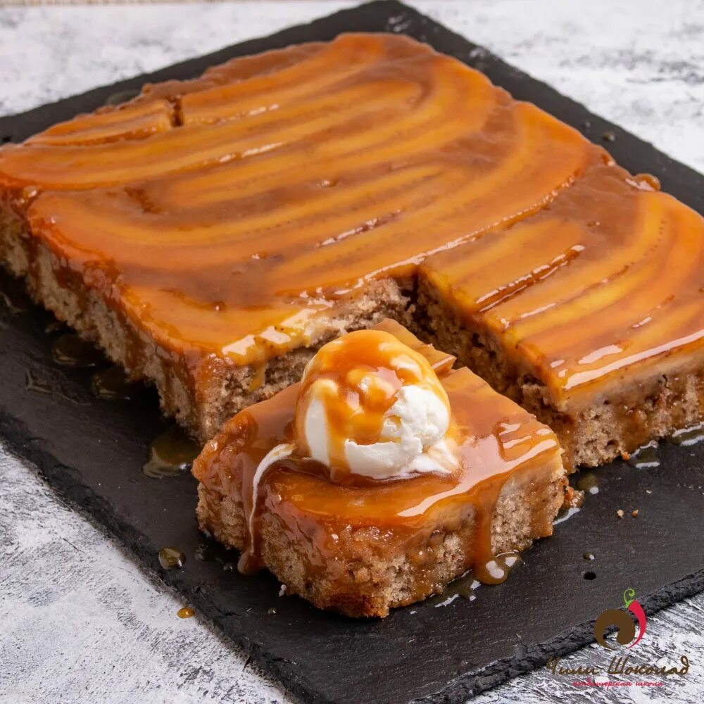 пирог "карамельно-яблочный". яблочный грэхем чизкейк. пирог карамельный рецепт. пирог с карамелью. пирог карамельно яблочный десерт фэнтези.