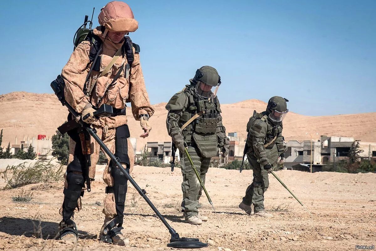 Фильм про саперов в сирии. Сирия разминирование. Международный противоминный центр в сирии. Российские саперы в пальмире. Про саперов в сирии российский.