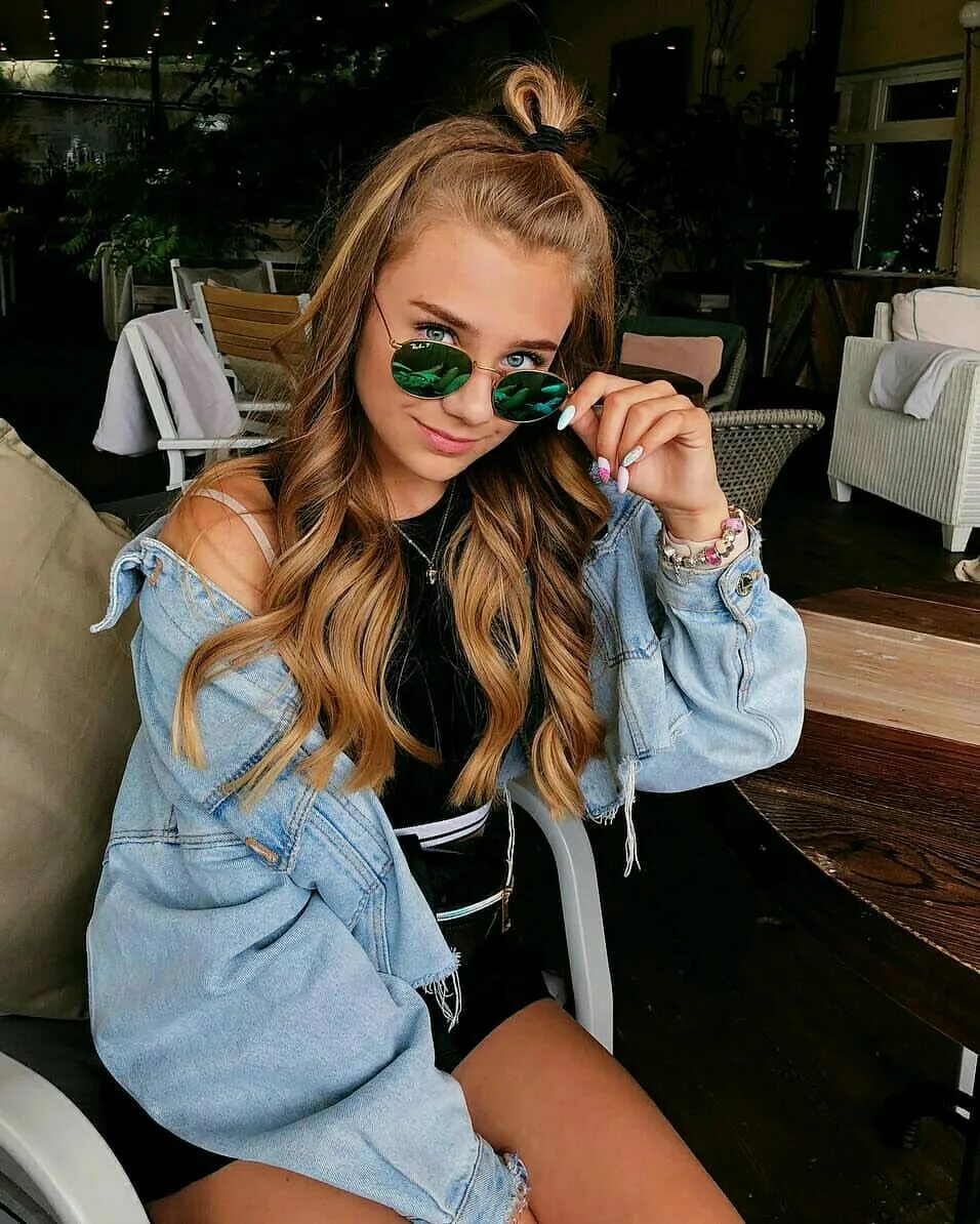 катюша адушкина. новых блогеров. популярные блоггеры. саша спилберг. блоггер адушкина.