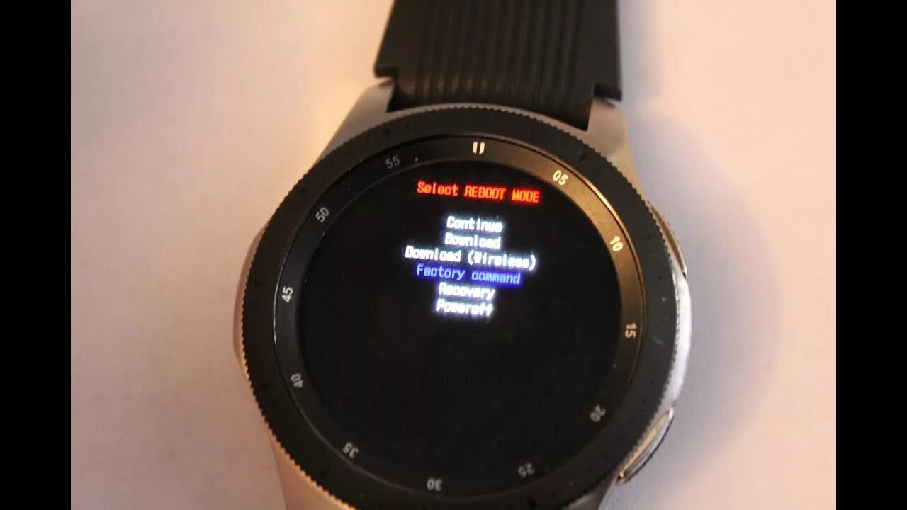 Active 2 rebooting. Samsung gear rebooting. сброс samsung gear s3. samsung galaxy watch active rebooting. материнская плата samsung gear s3 шлейфы.