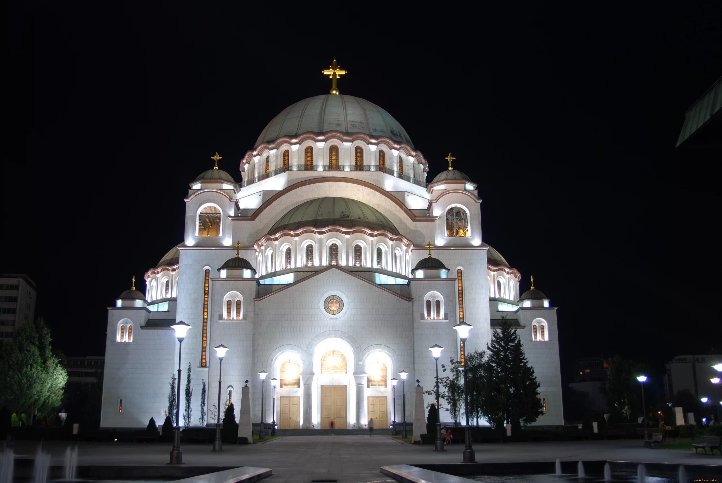 Каким образом церковь. Храм Святого Саввы Сербия. Храм св Саввы в Белграде. Храм Святого Саввы Белград архитектура. Храм в Сербии св Савва.
