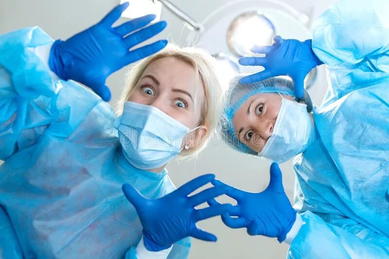 Пытка перчатки. Стоматолог в маске. CL Doctor врачи. Фото врача хирурга девушки в маске. Dentist Black Gloves and Mask.