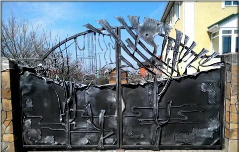 Не смотря на ворота