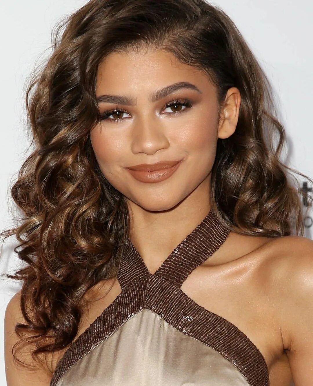 Зендая модель. Зендая. Зендая. Zendaya. Зендая.