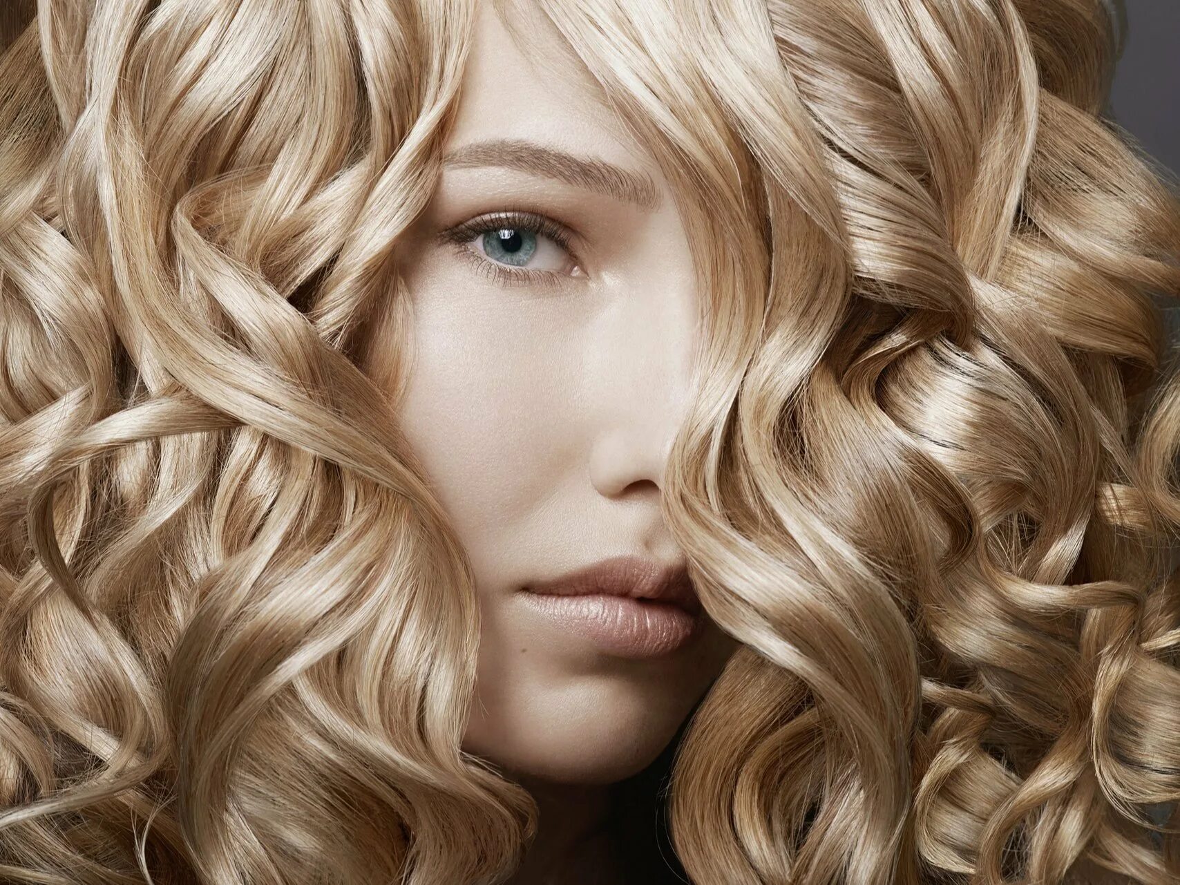 Холодный пшеничный. Пшеничный блонд Estel. Оттенки блонда. Красивый цвет волос. Теплый блонд.