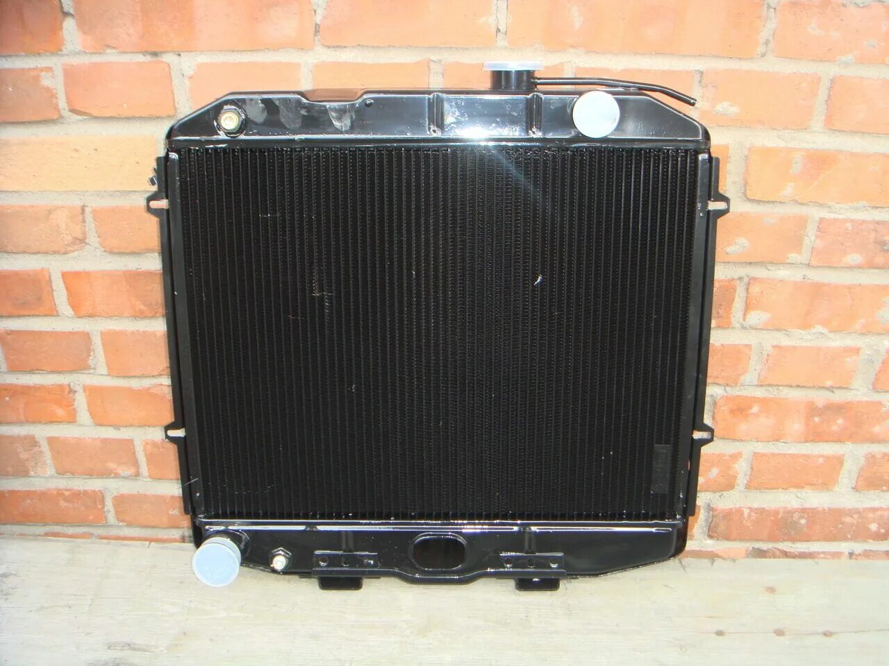 радиатор уаз 3160 1301010 шааз. алюминиевый радиатор уаз 469. радиатор 3160-1301010. радиатор уаз 3741 медный 3 х рядный. 3741-1301010 пекар.