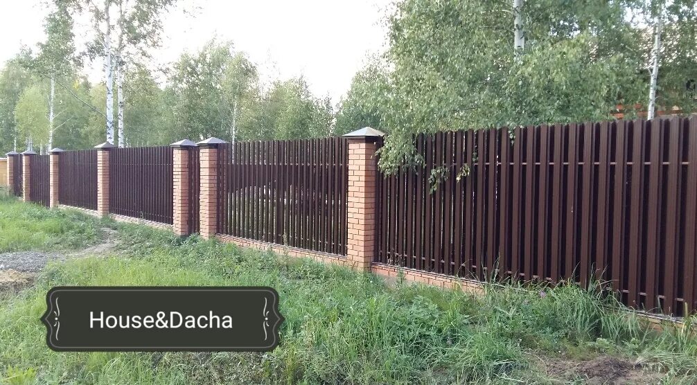 забор жалюзи. заборы менеджер. забор жалюзи вертикальные. забор горизонтальные жалюзи. кирпичный забор жалюзи.