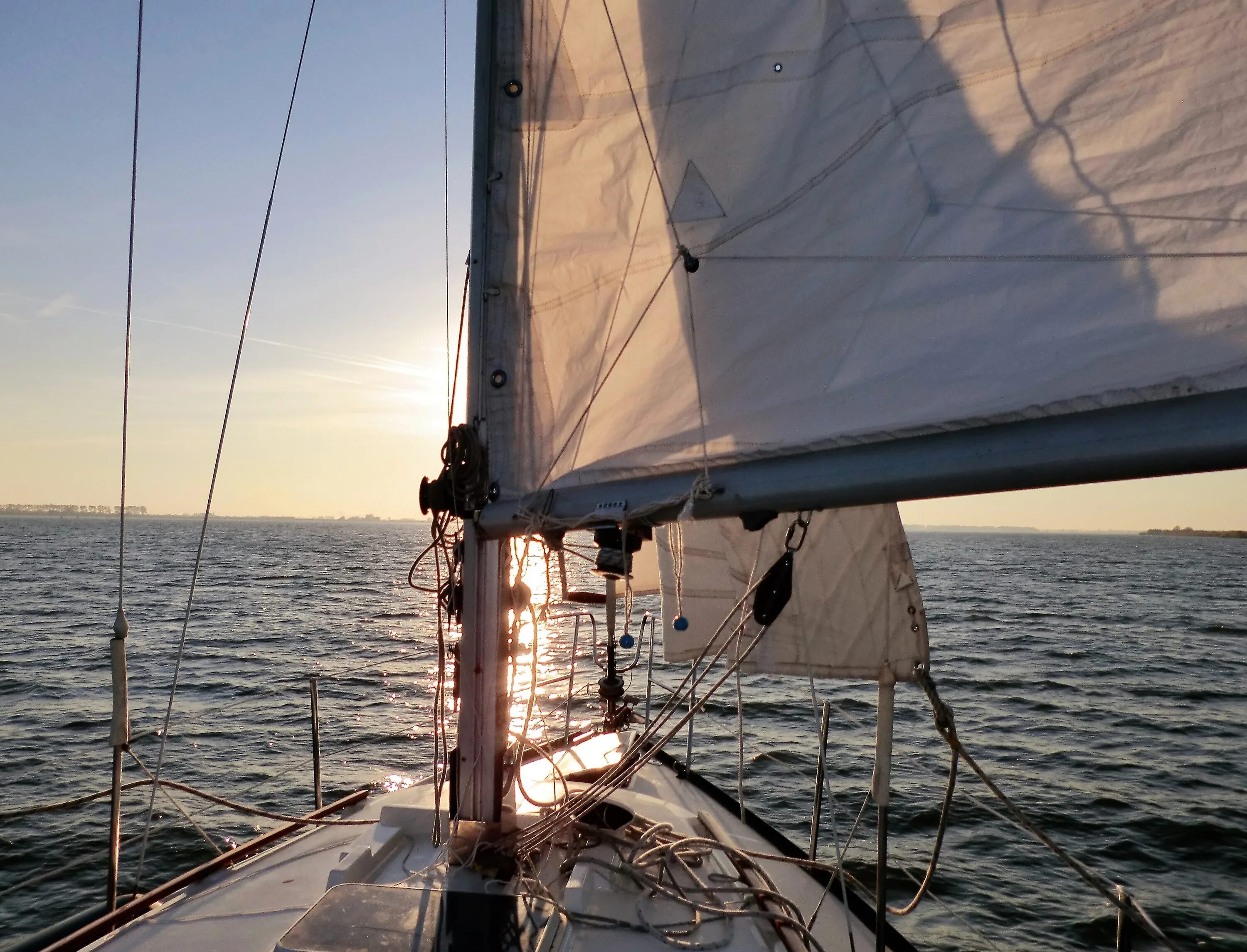 In our sailing boat перевод
