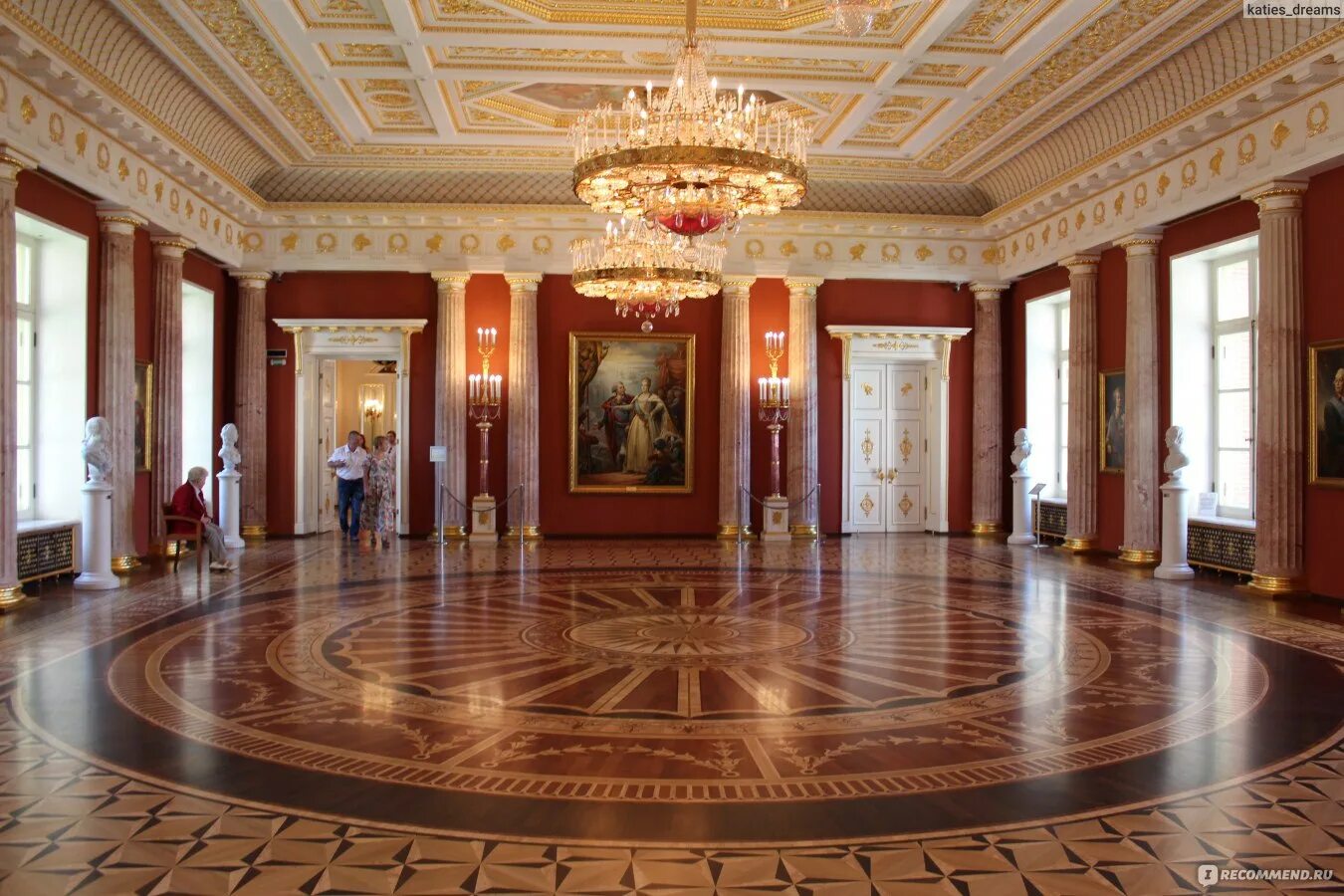 Екатерининский зал царицыно. Большой царицынский дворец екатерининский зал. Царицыно большой дворец внутри. Большой дворец екатерининский зал царицыно. Екатерининский зал большого кремлевского дворца.