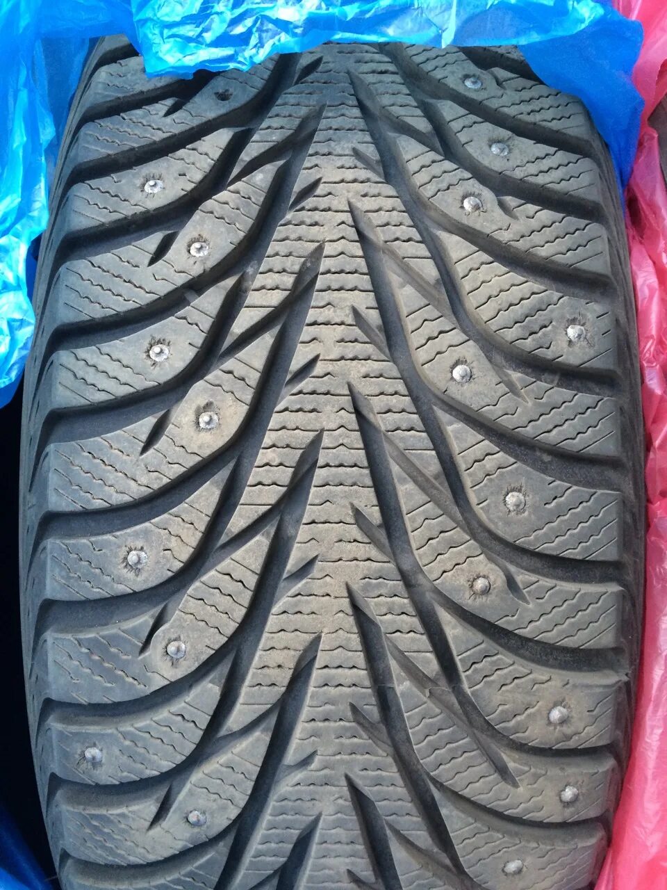 Yokohama ig35. Yokohama ig35 215/55/16. Yokohama Ice Guard ig35 215/60 r16. Yokohama Ice Guard ig35 шипы.