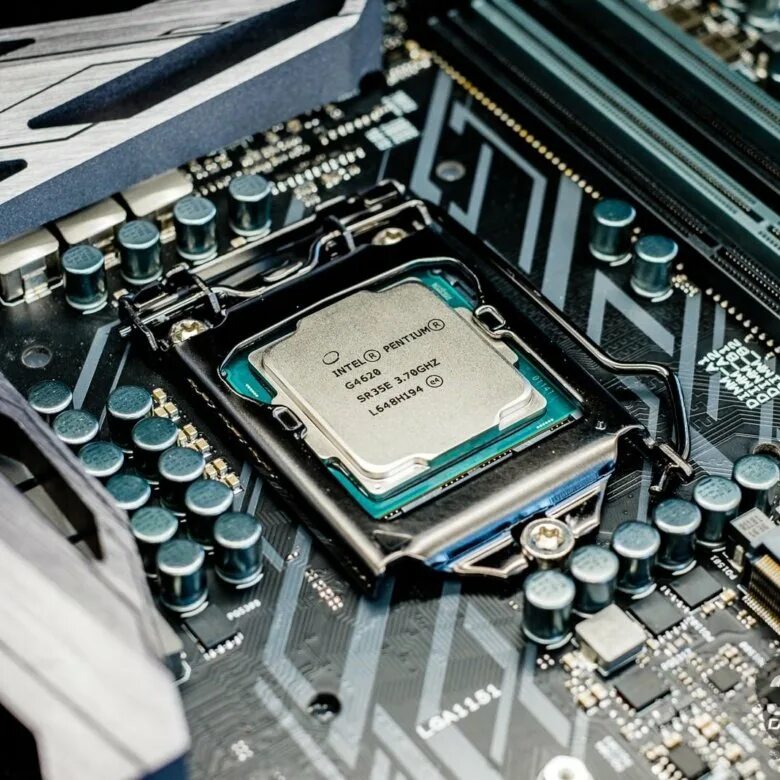 Intel g4620. Pentium g4620(3.7g. Двухъядерные процессоры. Архитектура Kaby Lake. G4620.