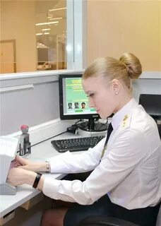 Пограничный контроль в аэропорту домодедово