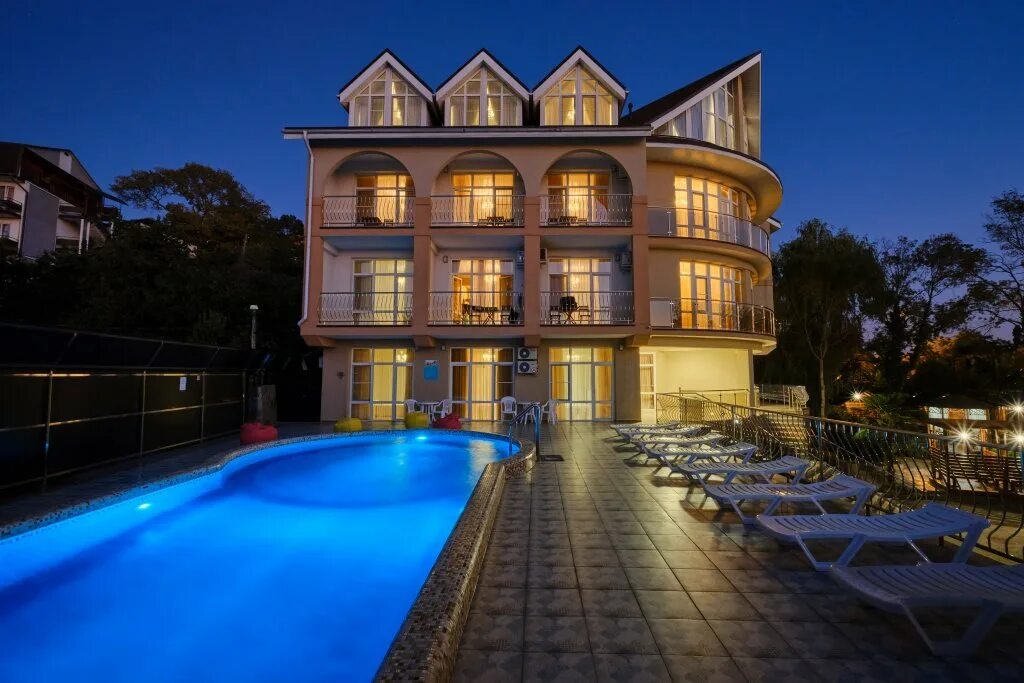 Горное лоо дом. Отель горное ущелье в лоо. Горное лоо дом. Сочи лоо горы. Лоо 2023.