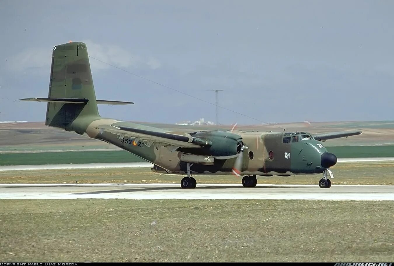 Dhc 4. Dhc-4 caribou. de havilland canada dhc-4 caribou. де хэвилэнд c-7 «карибу». dhc 7 самолет.