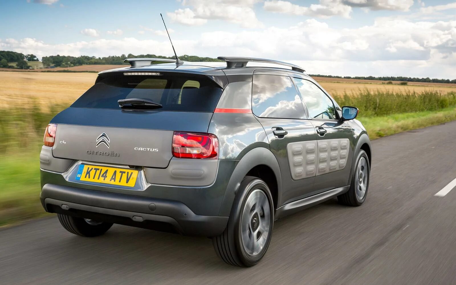 Cactus 4. Citroen c4 Cactus 2015. Citroen c4 Cactus 2014. Citroen c4 Cactus 2015 серый. Citroen c4 Cactus Hatchback 2014.