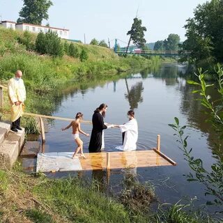 Река крестили