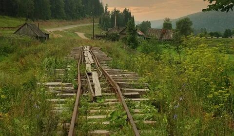 К северу едет поезд ночной из глубинки