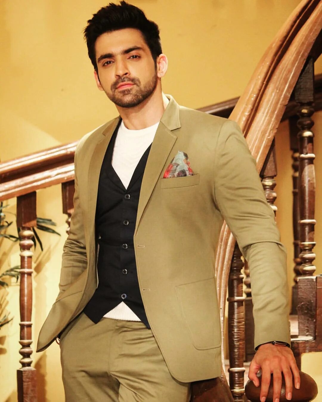 Арджит тайженейра. Актер танеджа арджит. Арджун танеджа. Арджун танеджа. Мехек шарма индийский.