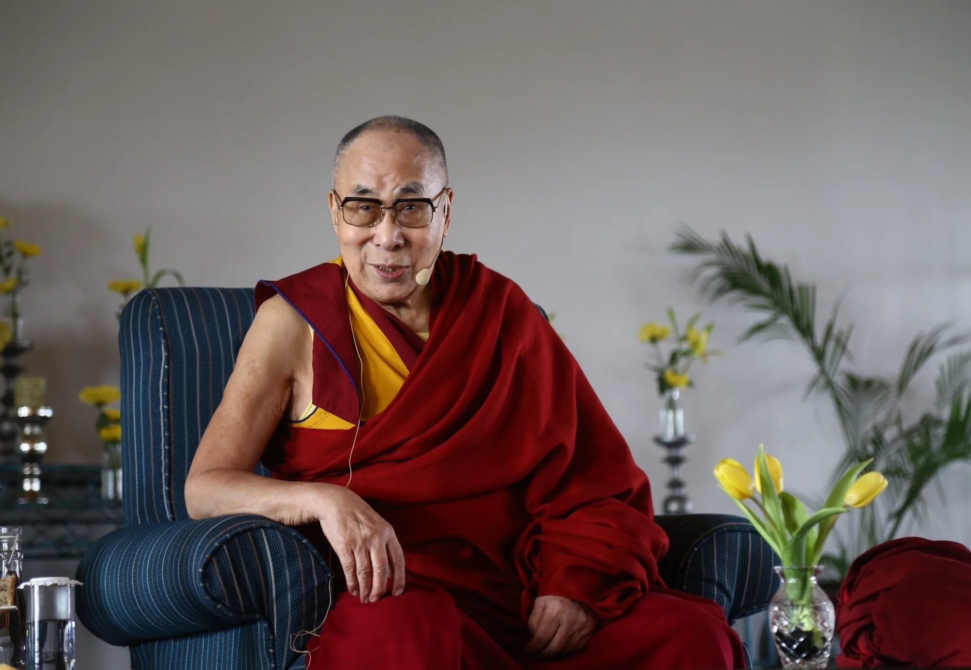 Духовный л. Далай лама. Далай-лама XIV. Буддизм Далай-лама 14. Далай-лама Тензин Гьяцо.