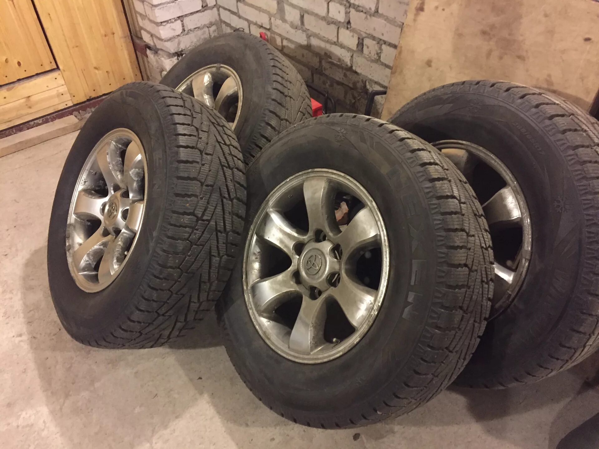 Диски ЕY2 R20 - Toyota Land Cruiser Prado 150-series, 3 л, 2012 года колёсные ди