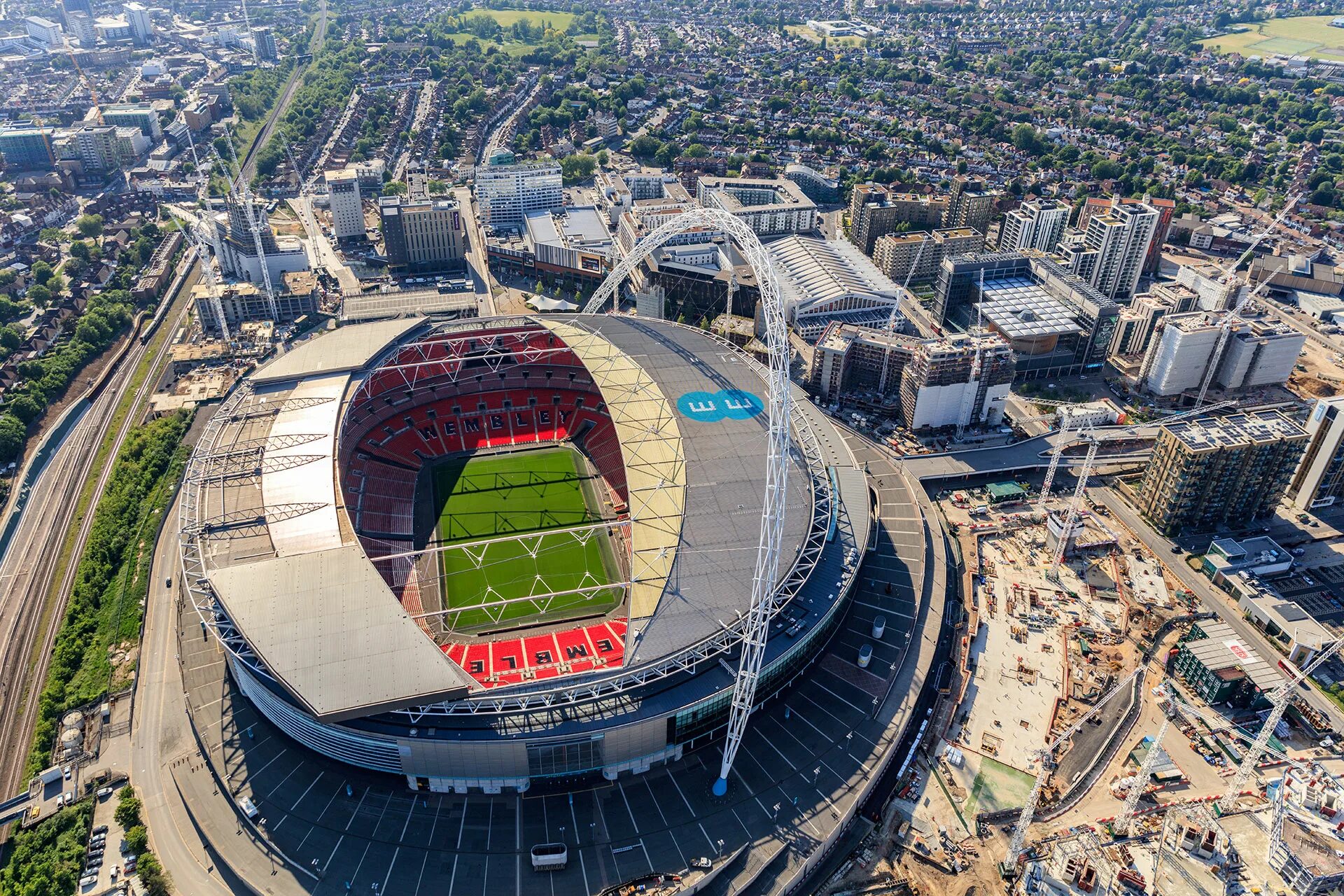 Лучший вид 2025. Стадион уэмбли вид сверху. уэмбли парк. стадион tekla wembley stadium вид сверху. лондон уэмбли вид сверху.
