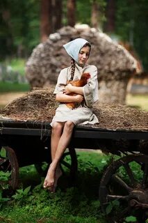 Женщины летом в деревне