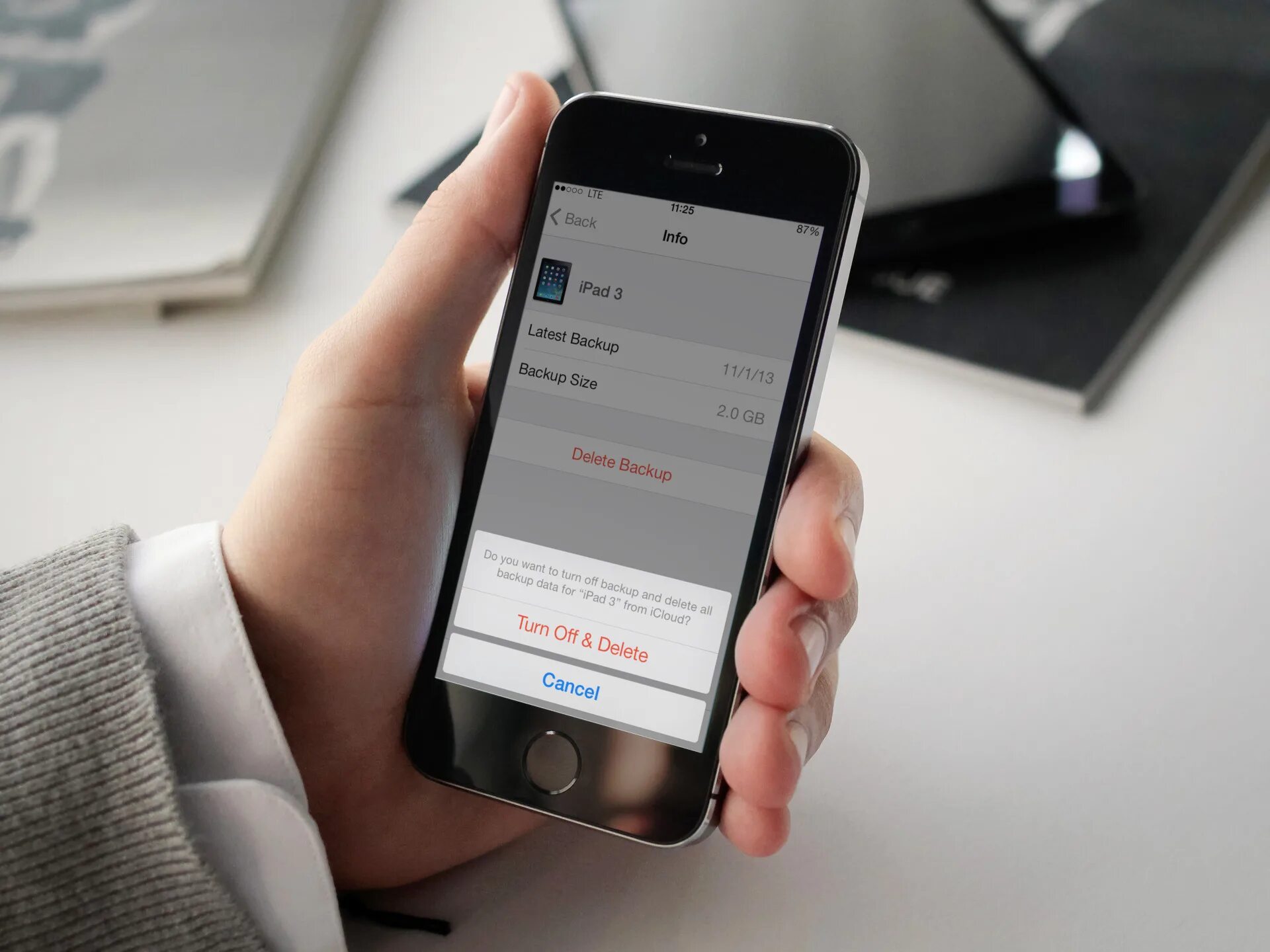 Iphone backup. Бэкап iphone. самсунг выпустил копию айфона.