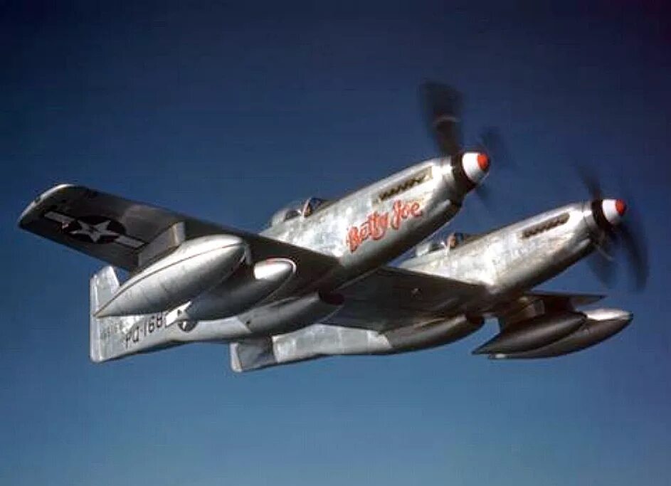 North american f-82 twin mustang фото. Xp-82 twin mustang. P 51 twin mustang. F-82 twin mustang в корее. Твин мустанг f-82.