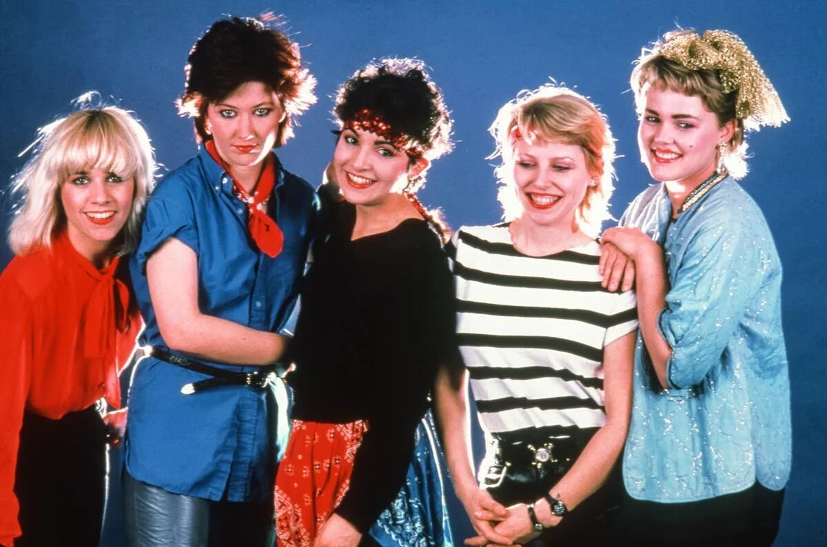 One the go. Группа the go-go’s. элисса белло the go go&#039;s. the go-go’s, 1982.