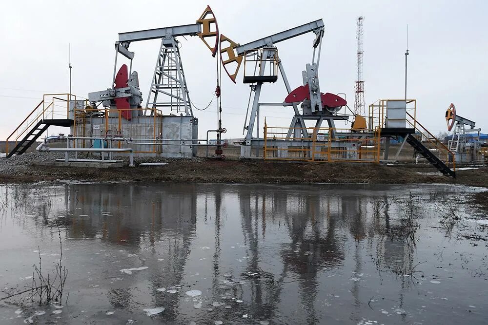 Добыча 1. Нефть. качалка нефти. нефть в турции. добыча нефти в турции.