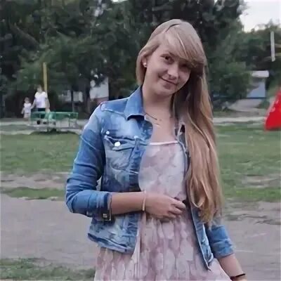 Жд вокзал станция морозовская ростовская область. Морозовск ростовская область. 06 24. Морозовск самолет памятник. Кашары ростовская.
