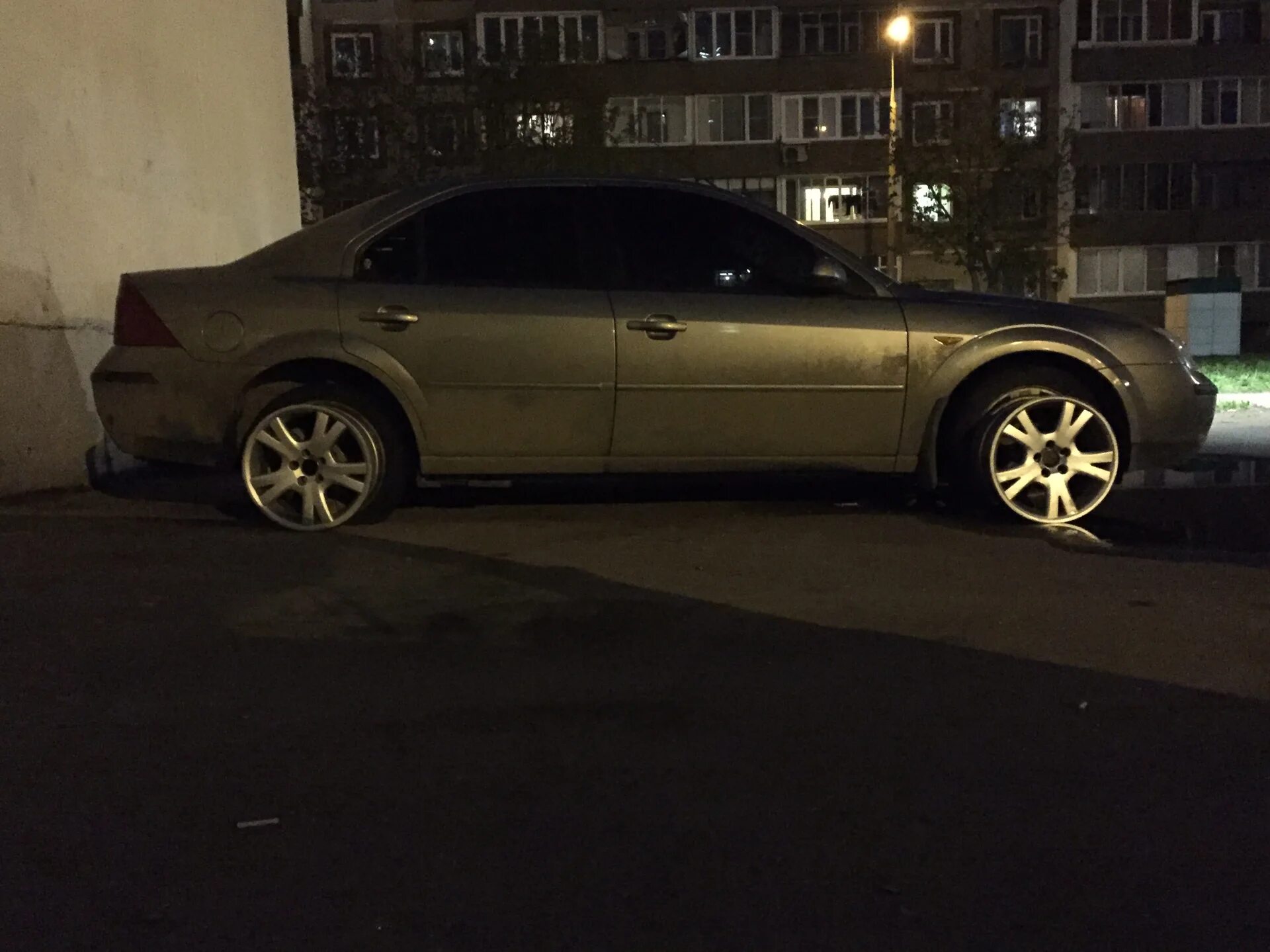 Форд мондео 3 r17. Колеса на форд мондео 3. Ford mondeo 3 r18. Литой диск мондео 3. Колеса на форд мондео 3.