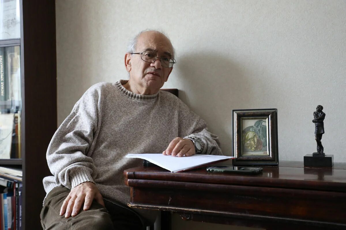 Александр кушнер. Александр кушнер. Кушнер поэт. Поэт александр семёнович кушнер. Poet alexander.