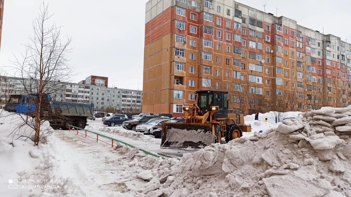 Нефтяников 44 елабуга. Омега усинск. Нефтяников 46. Усинск улица нефтяников. Нефтяников 46.