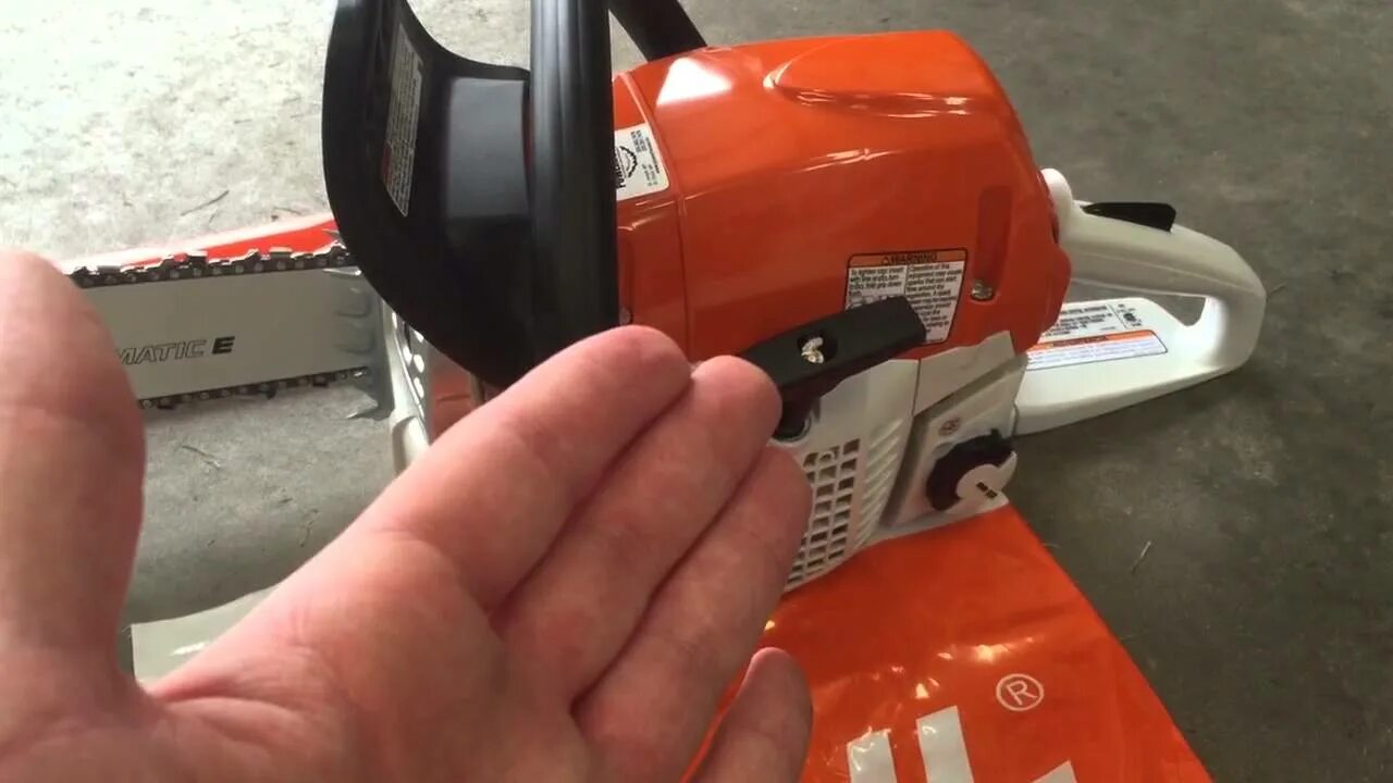 Stihl ms 251. Бензопила штиль ms251. Бензопила MS 251 18 упаковка. Двигатель бензопила штиль ms251.