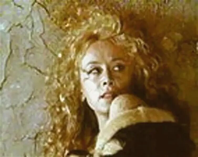 Значение клейма лилии на плече миледи. Миледи леди винтер графиня де ля фер. миледи лилия. миледи гардемарины. миледи винтер клеймо.