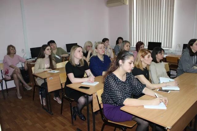 Скиро и про повышение. СКИРО ПК И про. Гриневич СКИРО ПК. СКИРО ПК И про Ставрополь эмблема. Ректор СКИРО ПК И про Ставропольского края фото.