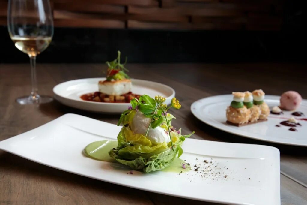 California dinner. Dinner party. Back for dinner. Time for dinner. Back for dinner.