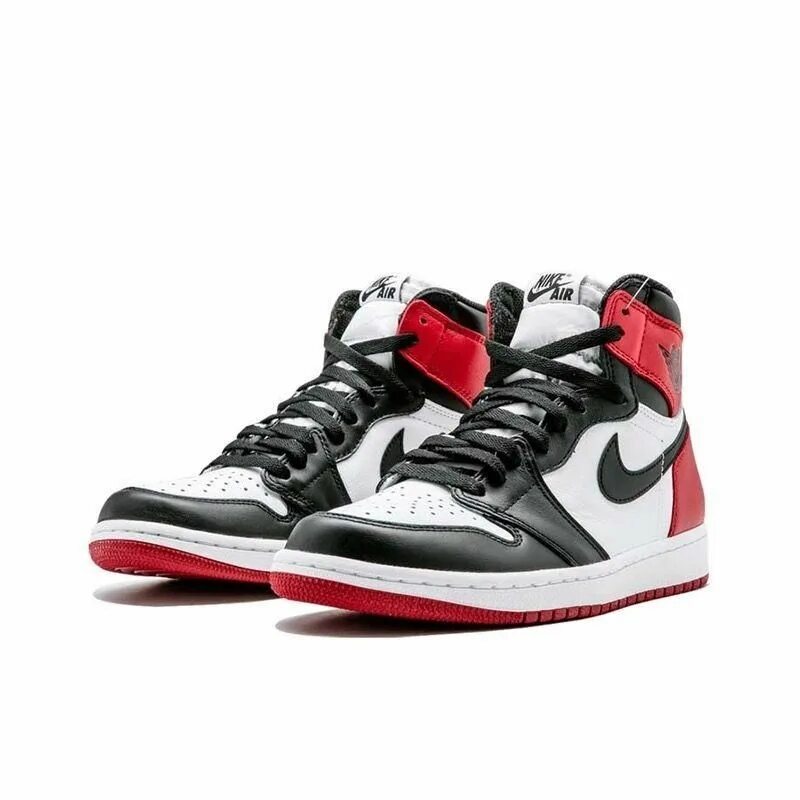 Nike Air Jordan 1 Red. Nike Air Jordan 1 High og Black White. Nike Air Jordan 1 Retro. Nike Air Jordan 1 Retro High og Black White.