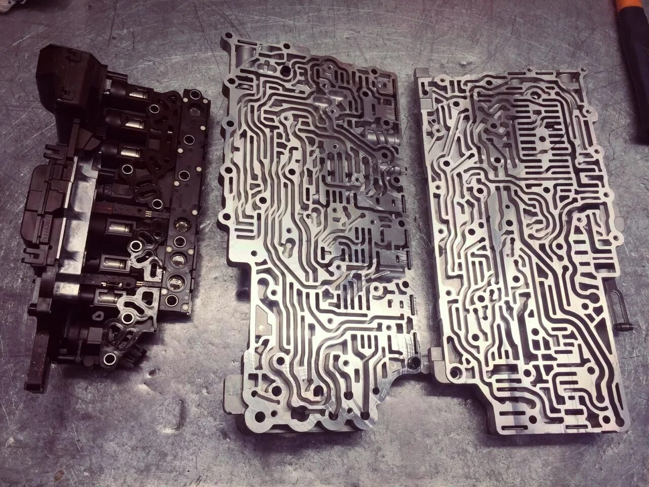 Акпп шевроле тахо 900. 6l45 гидроблок. шевроле тахо 400 гидроблок акпп. акпп gm 6l45. 6l80 гидроблок шарики.