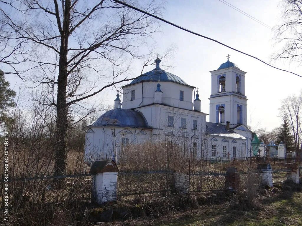 Охона новгородская область. Церковь Охона Пестовский район. Охона Новгородская область Пестовский район. Храм Троицы в Охоне Пестовского района Новгородской области. Деревня Охона Новгородской области.