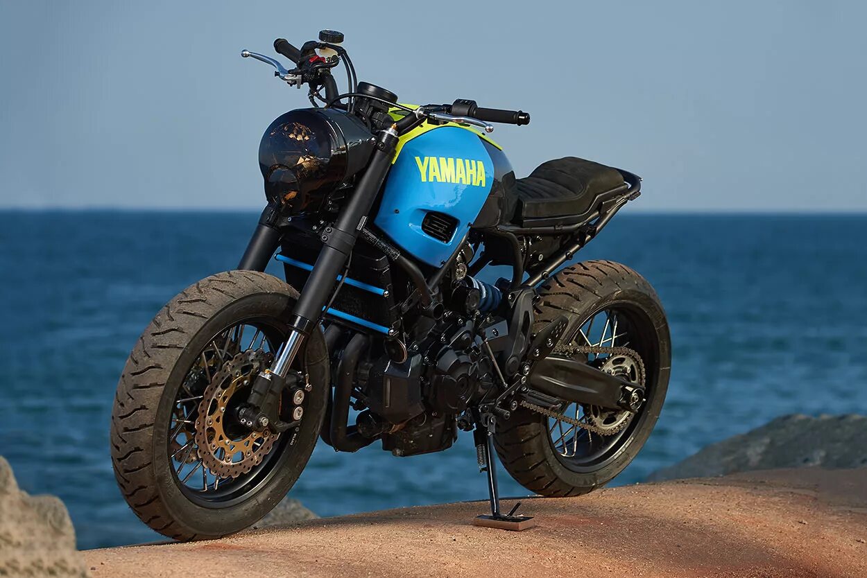 Мотоцикл xsr racer. Yamaha xsr700. yamaha xsr700 scrambler. yamaha xsr700 custom. yamaha xsr900 scrambler.